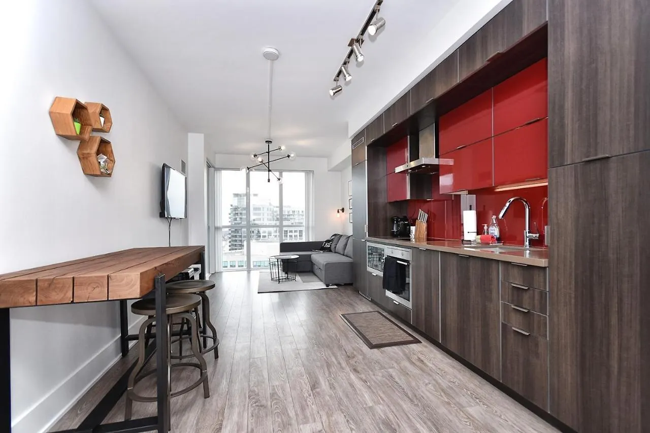 Applewood Suites - Front Street West Toronto 3*,  Canada